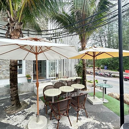 Benyada Lodge - Surin Beach Exterior photo