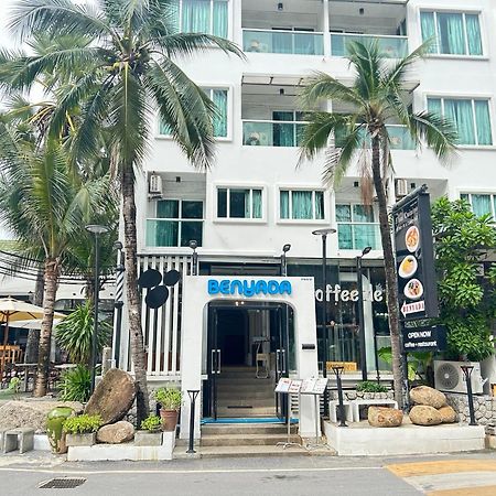 Benyada Lodge - Surin Beach Exterior photo